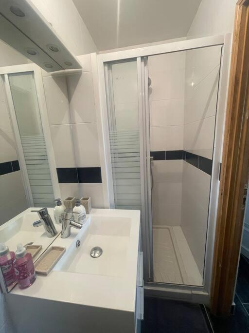 Apartamento L8 - Villiers-Le-Bel Proche Roissy & Paris Exterior foto